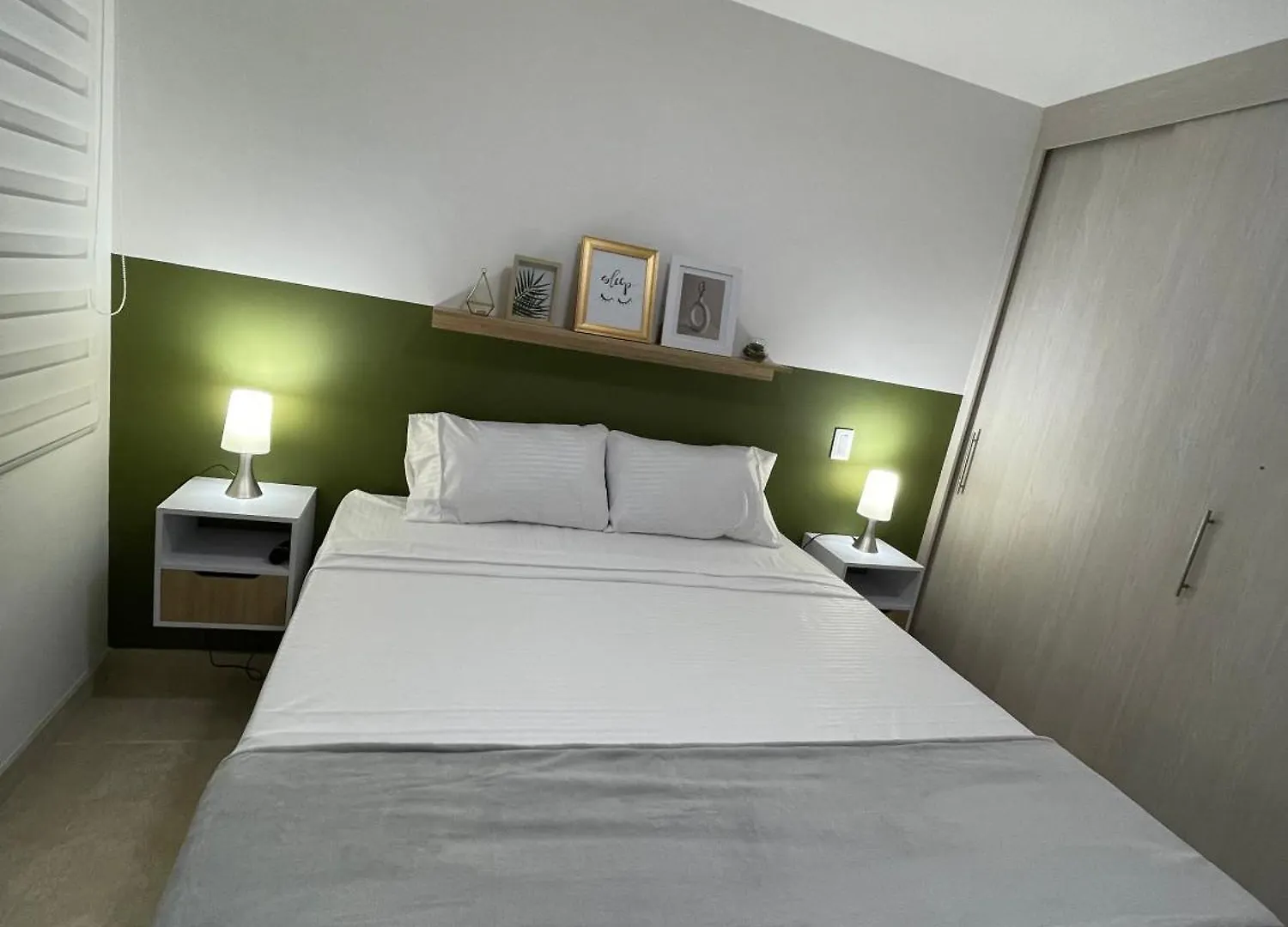 Apartament Apartamento En Laureles Medellin Aire Acondicionado